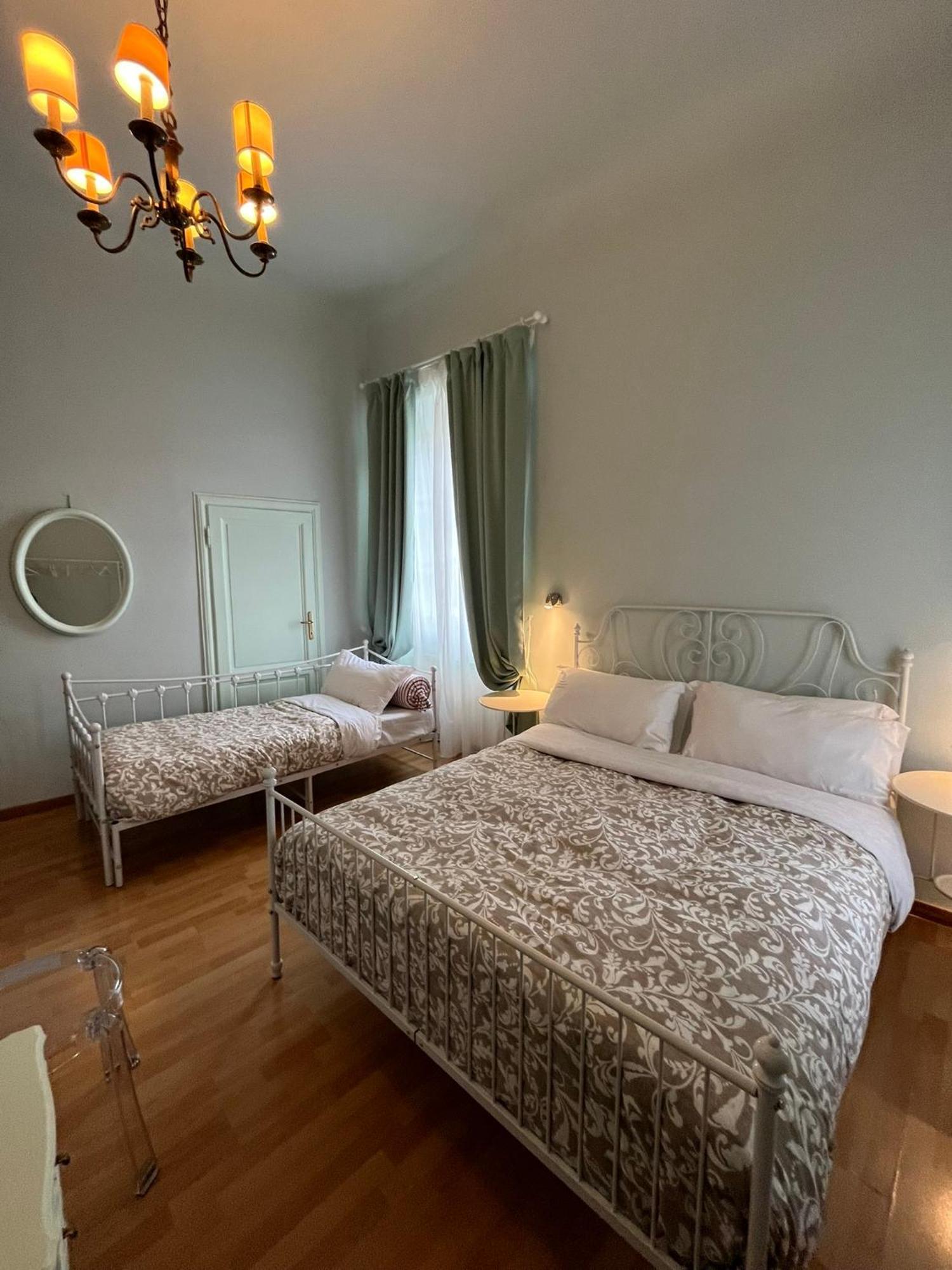 B&B Dante Alighieri Florenţa Exterior foto