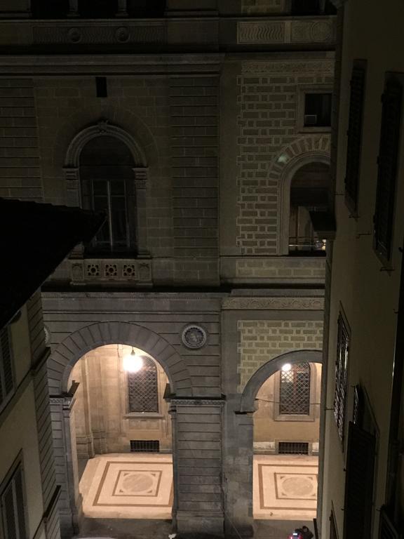 B&B Dante Alighieri Florenţa Exterior foto